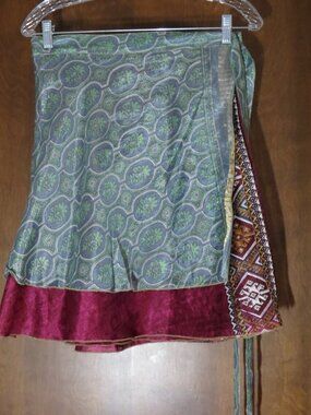 Darn Good Yarn Sari Silk Wrap Skirt XL 8-20 Mini Reversible
